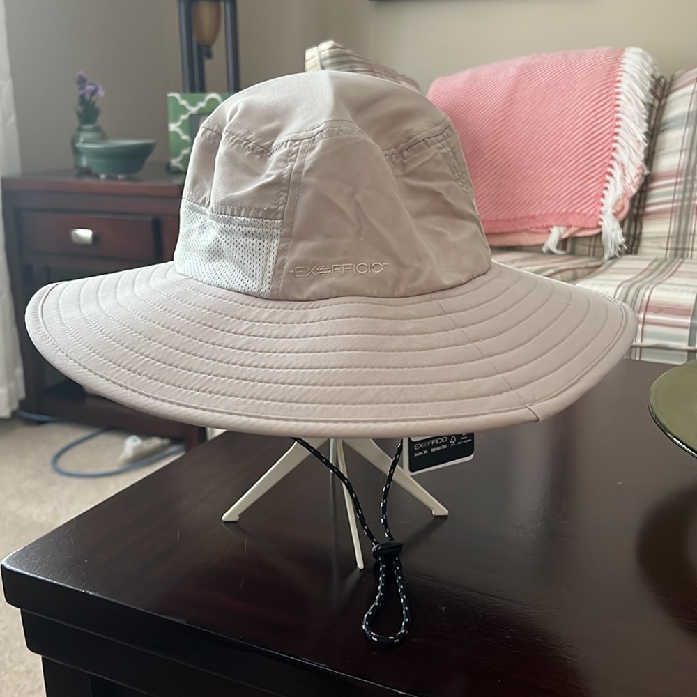 Exofficio BugsAway Baja Sun Hat, Khaki, size L/XL. Sun and insect protection
